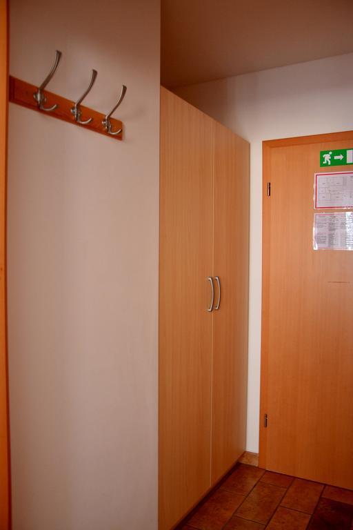 Apartments Gatej เชียร์คโน ภายนอก รูปภาพ